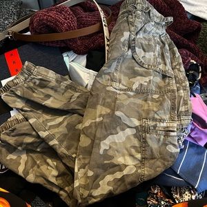 American eagle size small camo joggers